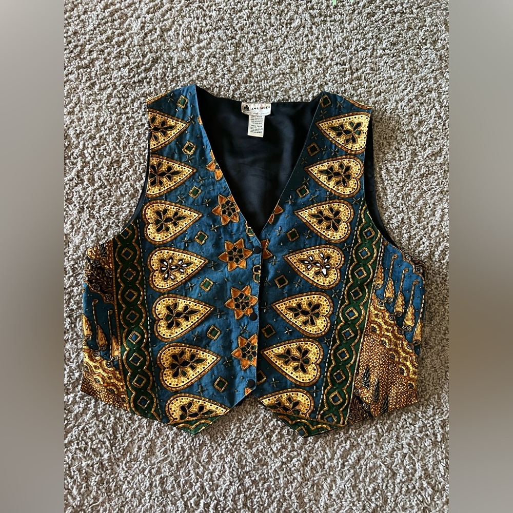 ANA MORI Artsy Beaded Vest Uni Size - 90s Vintage Hand Embroidered Batik